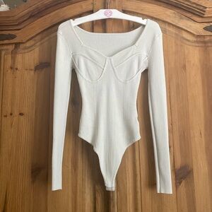 NWOT Commense Ribbed Knit Long Sleeve Bodysuit